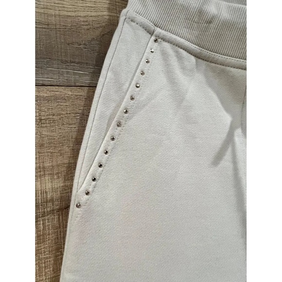 TROUSERS
St John - Picture 9 of 9